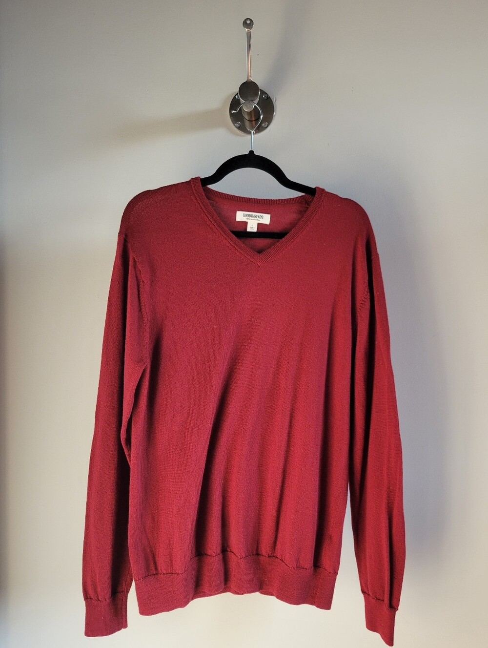 Goodthreads Men's 100% Merino Wool V Neck Sweater Rustic Red Large